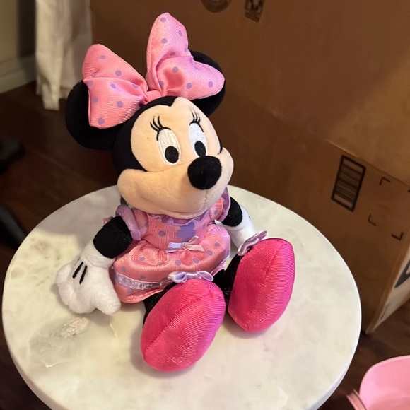 Disney Minnie Mouse pink & purple polka dot dress bow pink heels stuffed animal​ - Picture 2 of 6